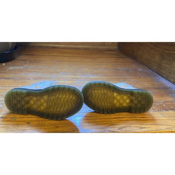 Doc Martens Girls Nude Zipper Boots Size 9C Nice Toddler - Picture 8 of 8